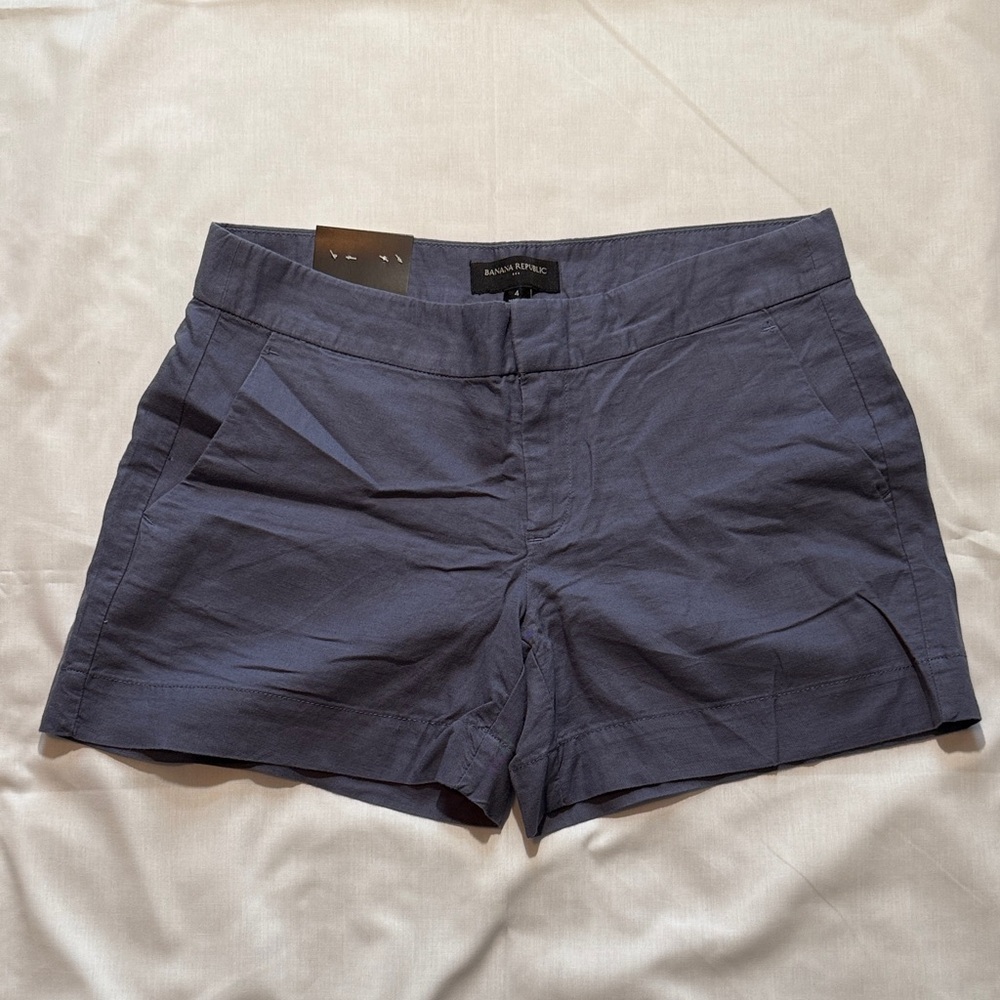 Banana Republic Deep Blue Women's Shorts 4 1/2” size 4